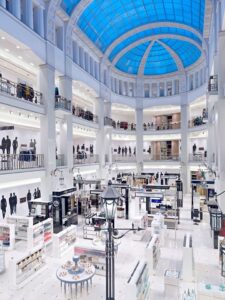 Keeping up with retail trends  for Big Retailers