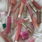 How to Start a Lip Gloss Business (Complete Beginner Guide)